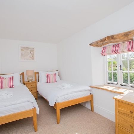 Kingston Estate Villa Staverton  Bagian luar foto