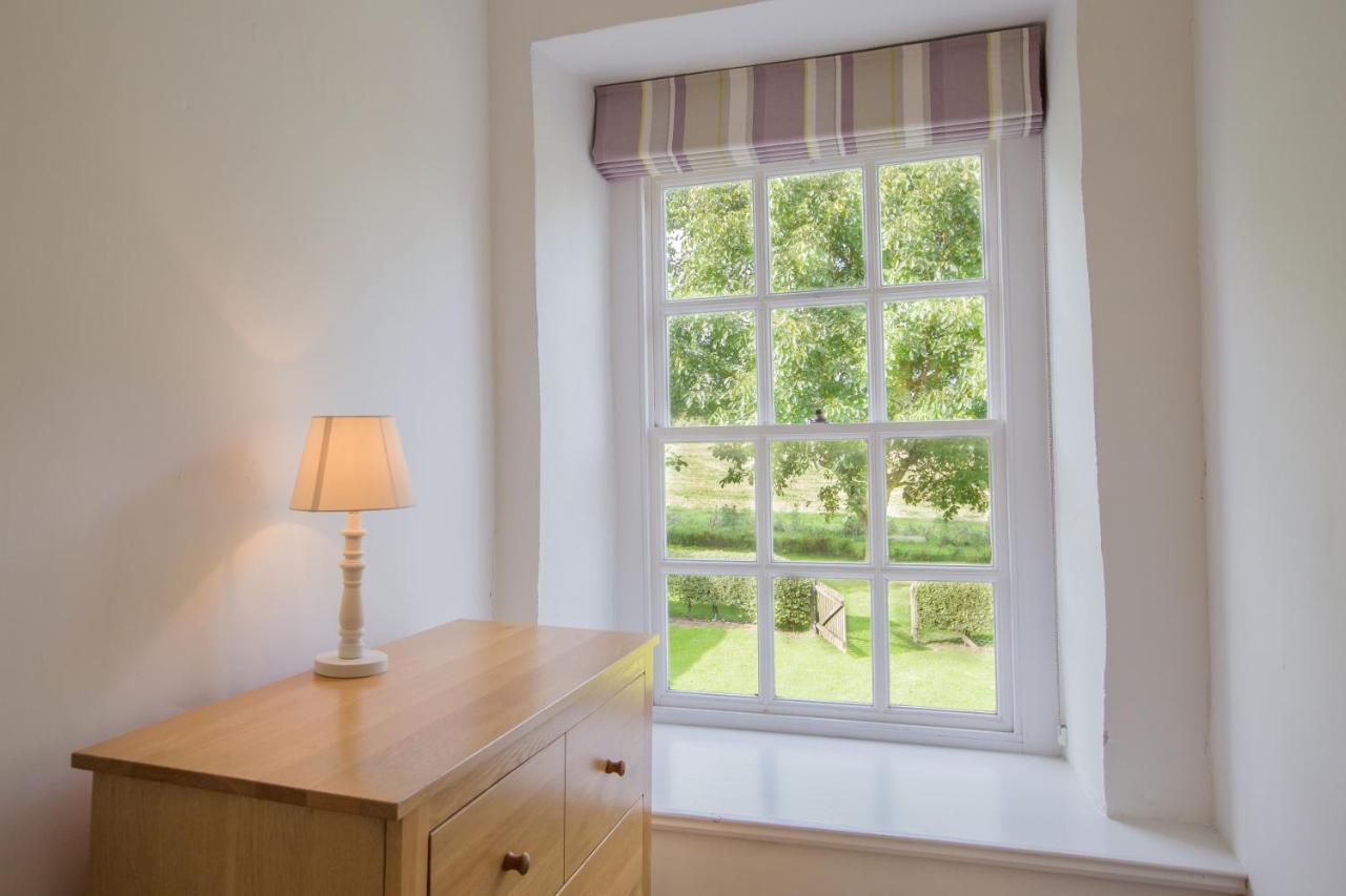 Kingston Estate Villa Staverton  Bagian luar foto