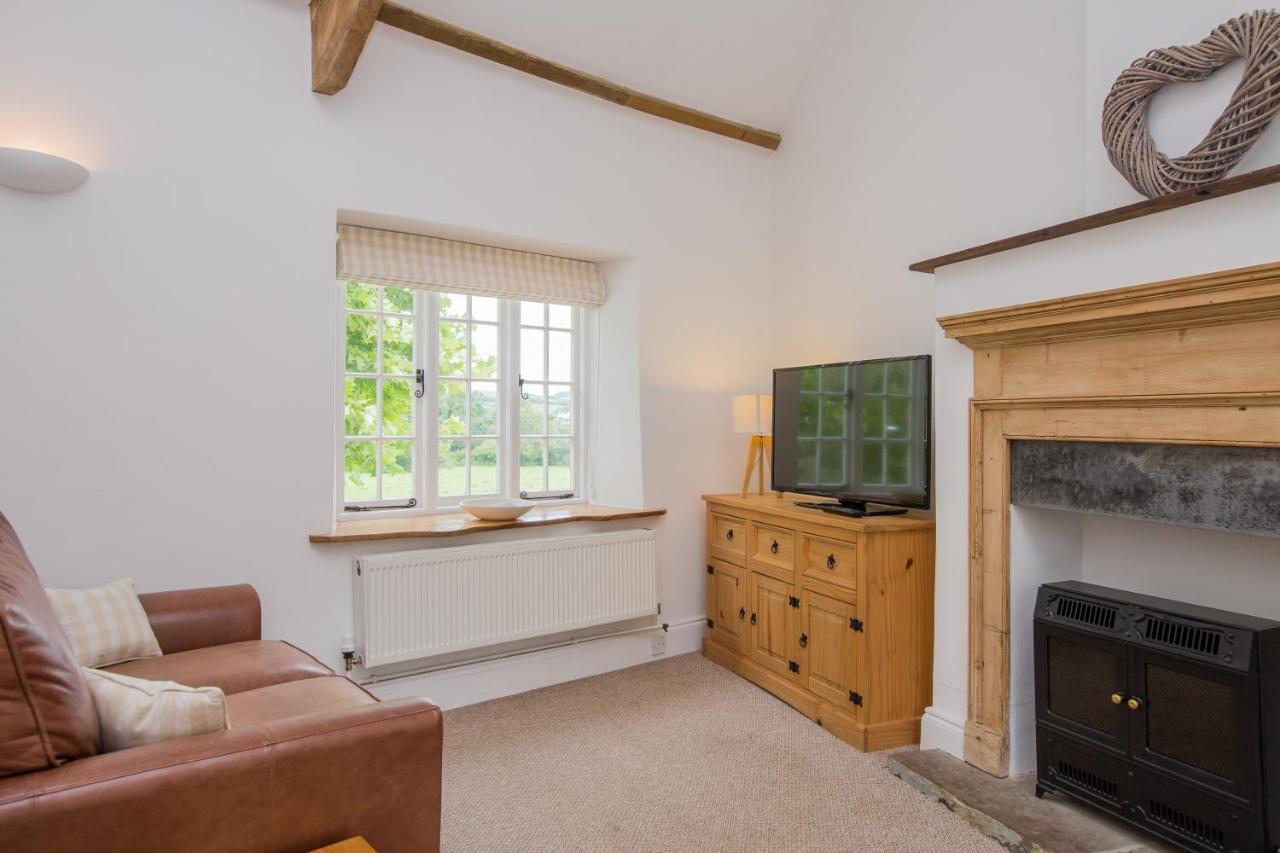 Kingston Estate Villa Staverton  Bagian luar foto