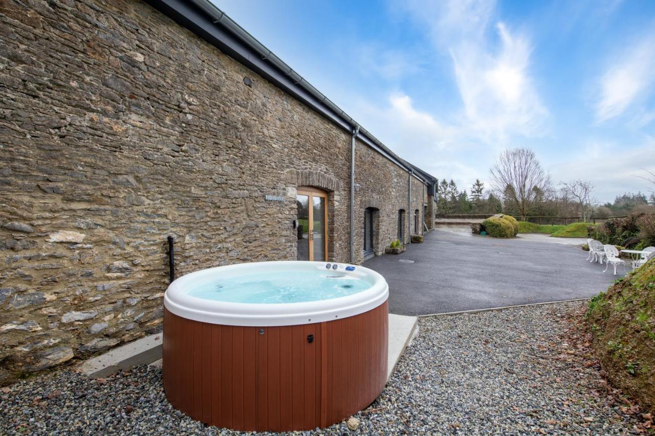 Kingston Estate Villa Staverton  Bagian luar foto